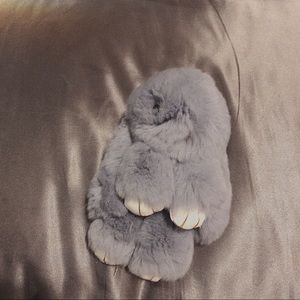 🖤 Faux Soft Grey Bunny Key Chain